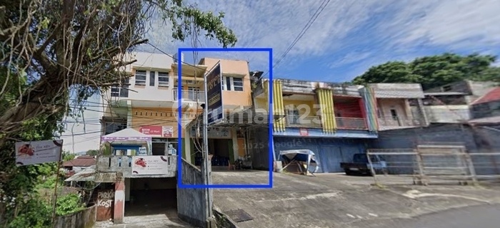 Auctioned, Strategic Shop House in Wenang, Manado 1