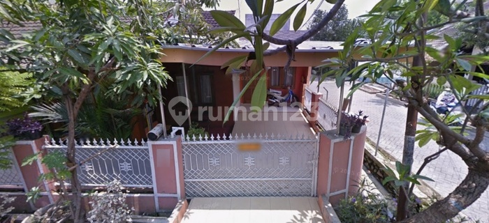 Auctioned, Hook Residential House in Harapan Indah Housing Complex, Bekasi 1