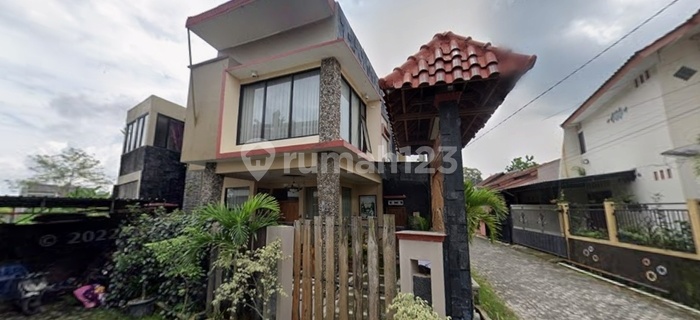 Dilelang, Rumah tinggal di Ungaran Barat, Semarang 1