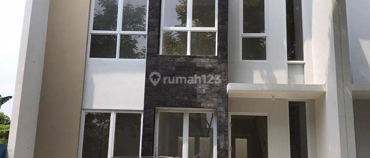 Rumah Minimalis Modern 2 Lantai Di Graha Raya Gb14171 1