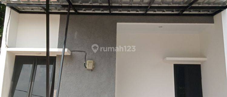 Rumah  Di Lubang Buaya, Jakarta Timur 1