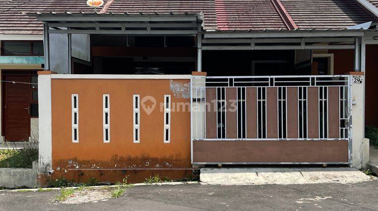 Rumah Lelang Tasikmalaya Di Bawah Harga Pasaran di Perumahan Arjamukti Kencana Raya 1