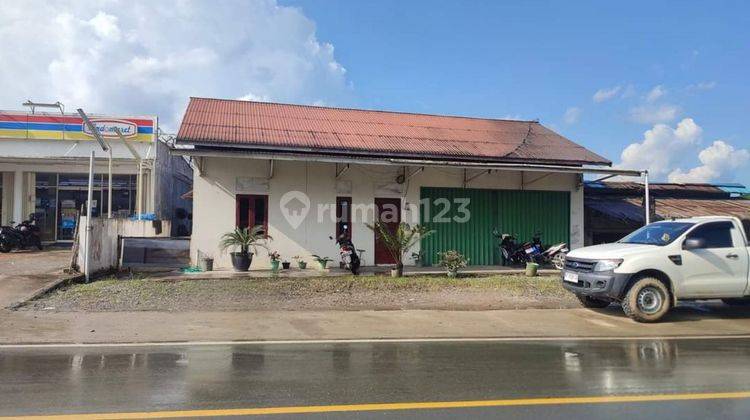 Ruko Super Strategis Bersebelahan Indomaret di Tenggarong 1