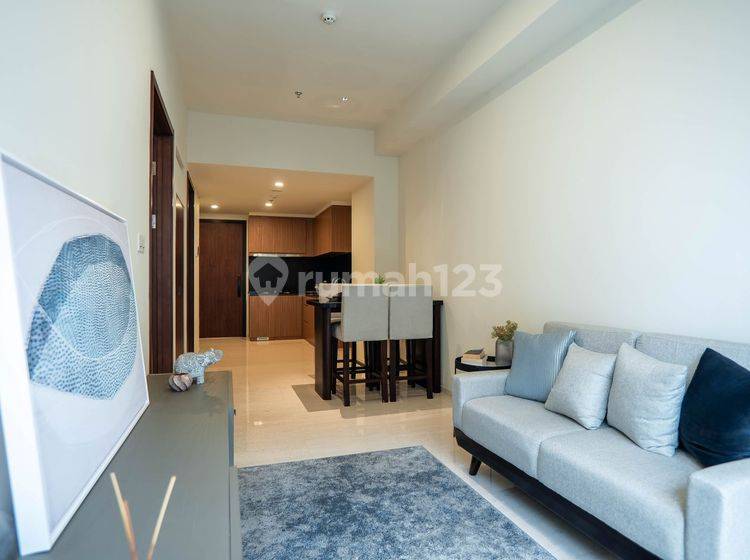 1 BR + 1 ( B )