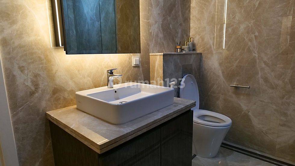 Unit 4+1 Bedroom (284m2)