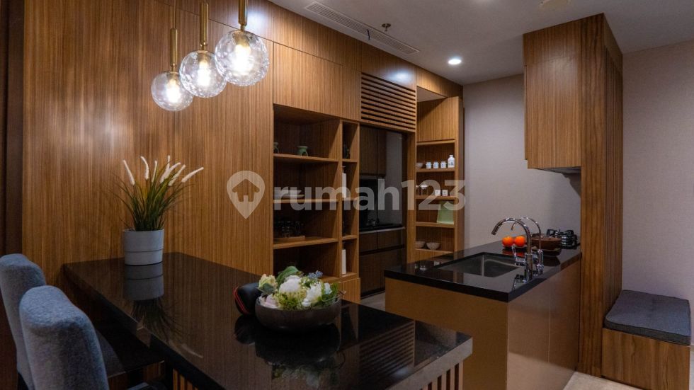 3 BR