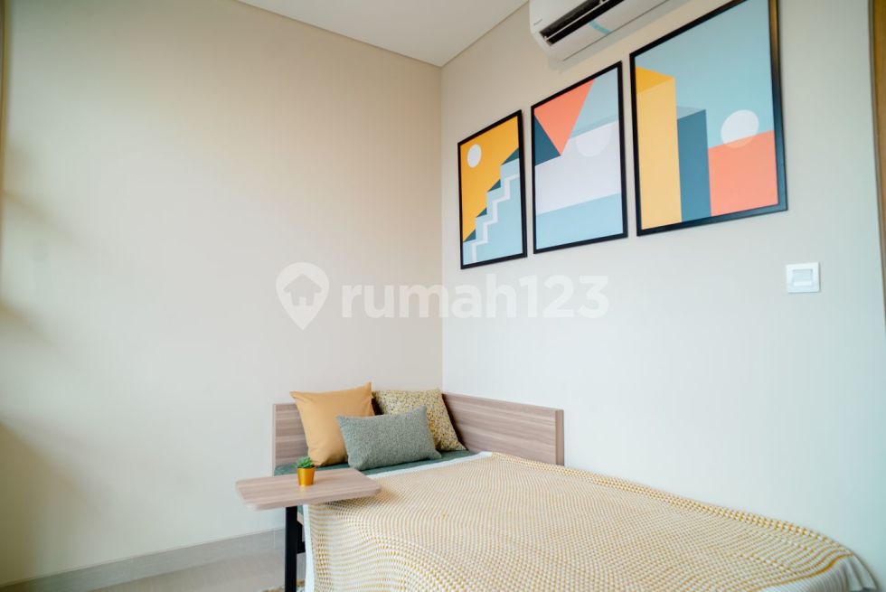 2 BR
