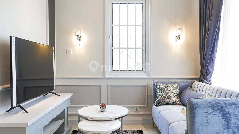 Castleton Corner (fully furnished)