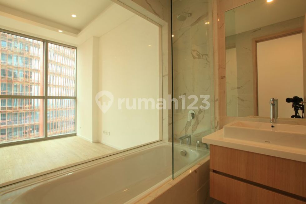 2BR - Middle