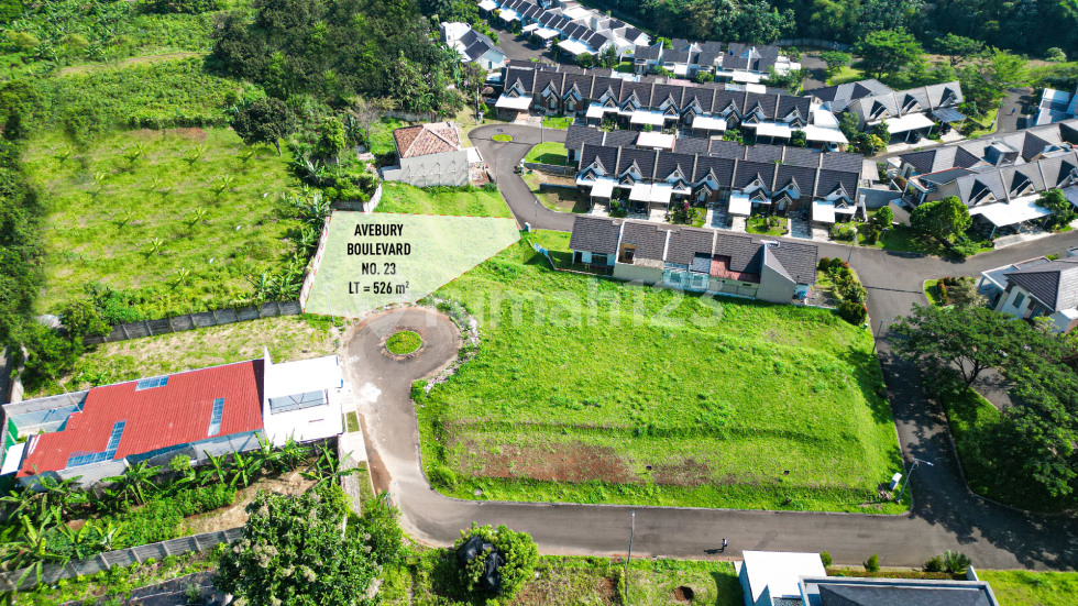 Avebury Boulevard No. 23