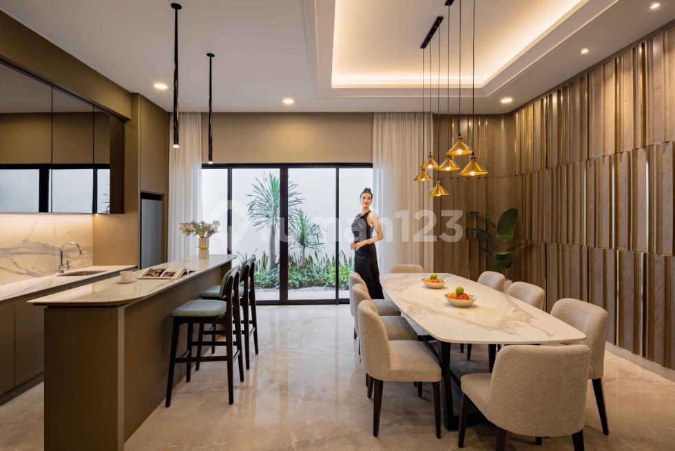 Type Aurora - Width 8