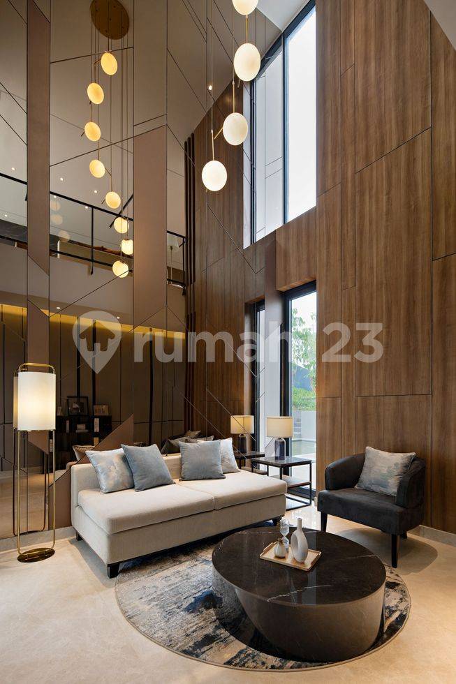 Lavish Type 12