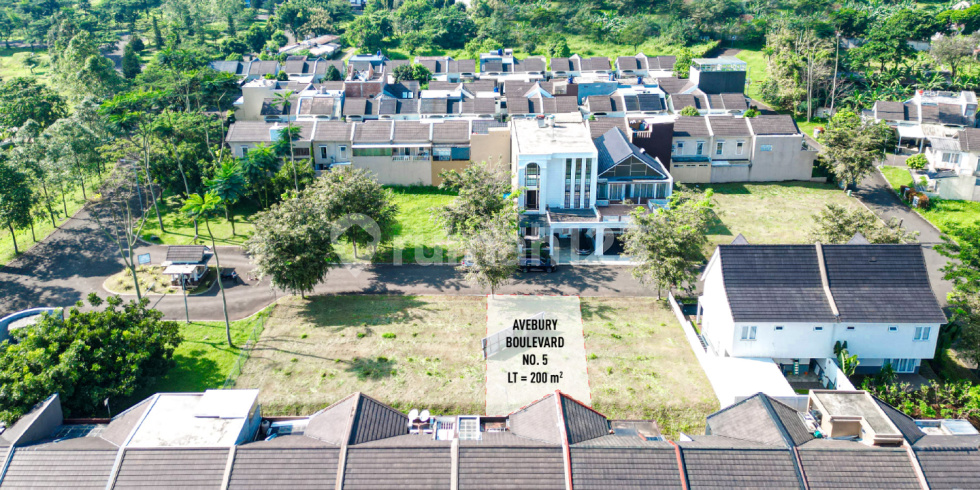 Avebury Boulevard No. 3, 5, 7