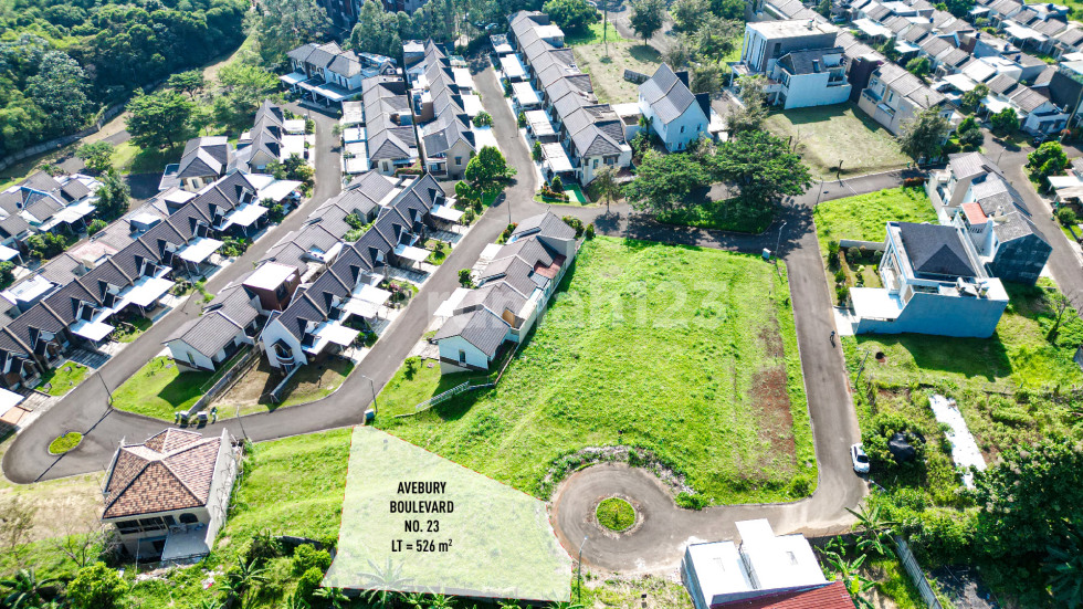 Avebury Boulevard No. 23