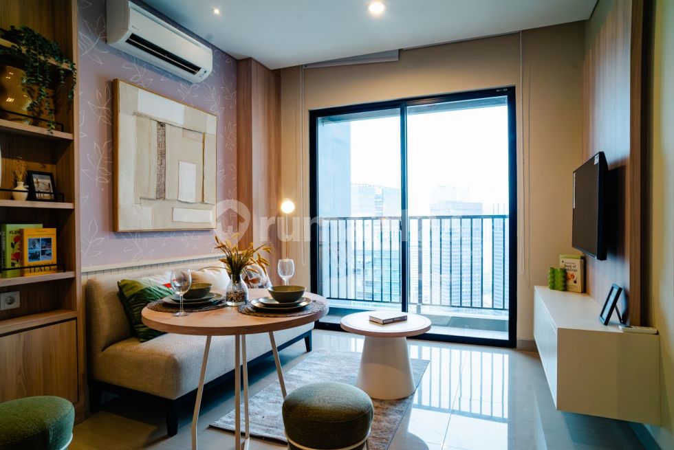 1 BR