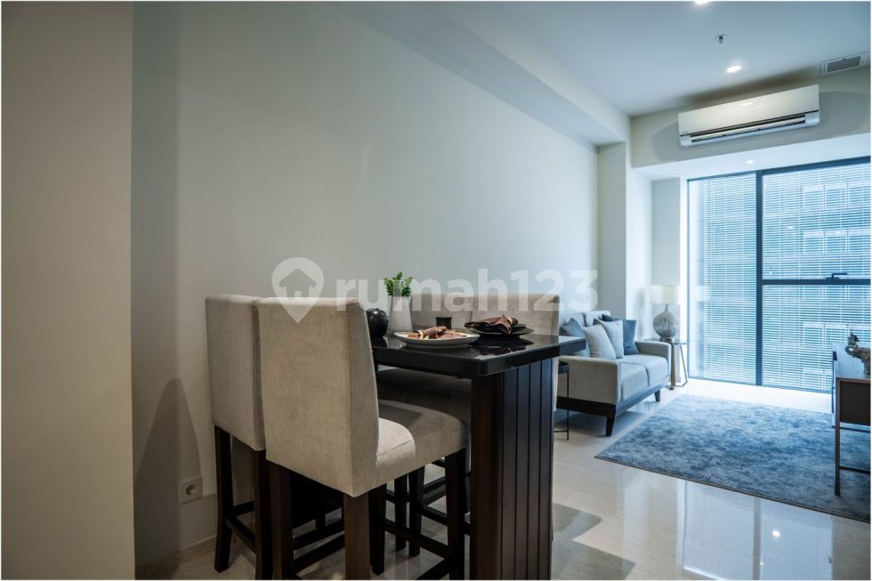 1 BR + 1 ( B )