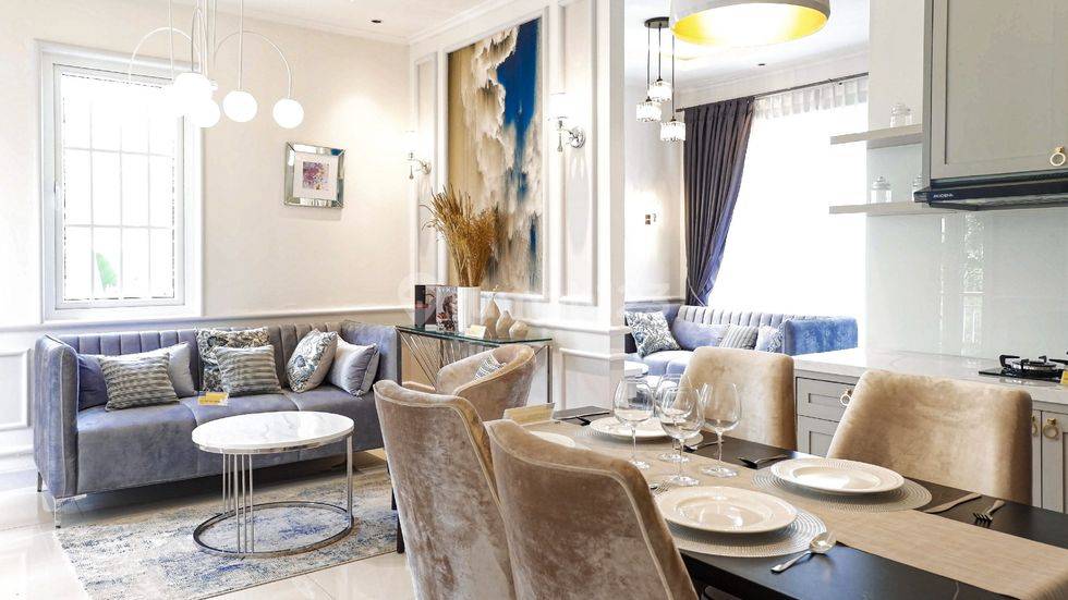 Castleton Corner (fully furnished)