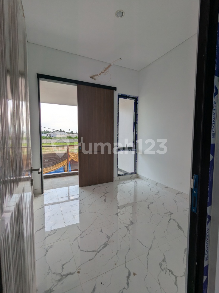 The Nest Amarilis Type 75