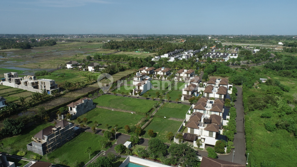 KAVLING NIVATA 300 m2