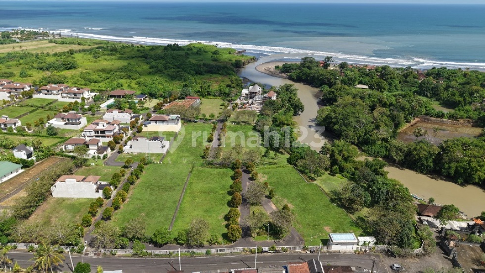 KAVLING NIVATA 300 m2