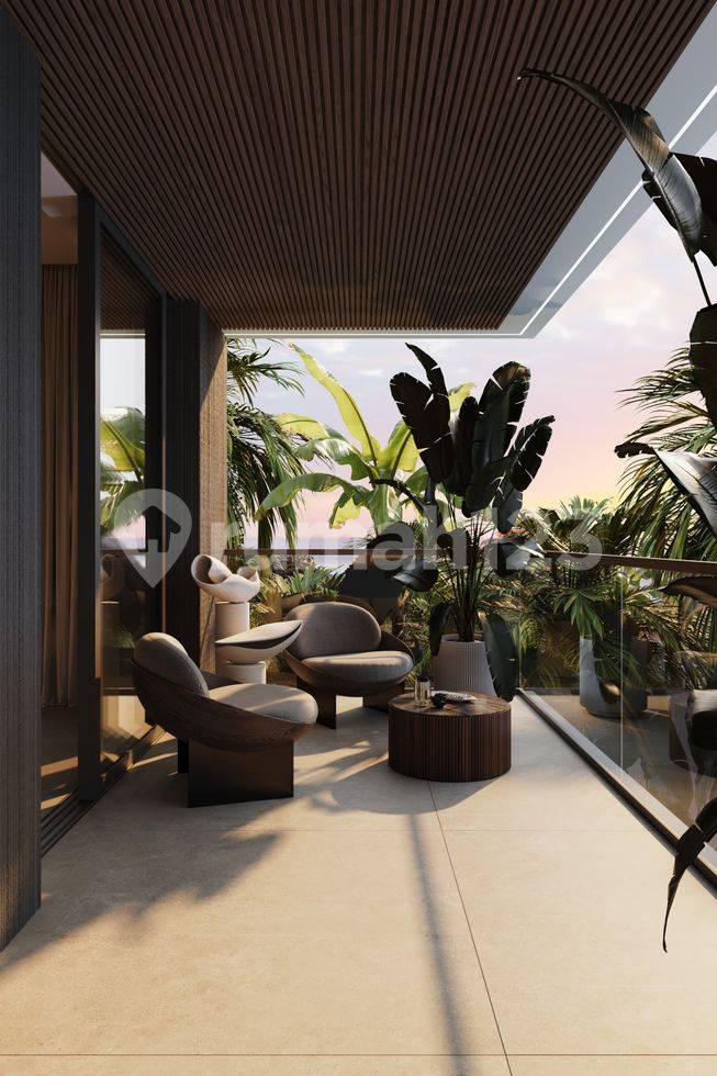 1D 2 bedrooms, view on 3 sides (side wall) 4 windows + kitchen, living room with balcony overlooking the pool 