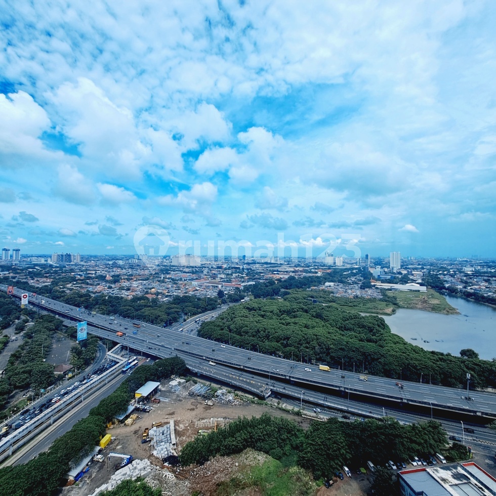 Office Lippo Tower Tipe 240