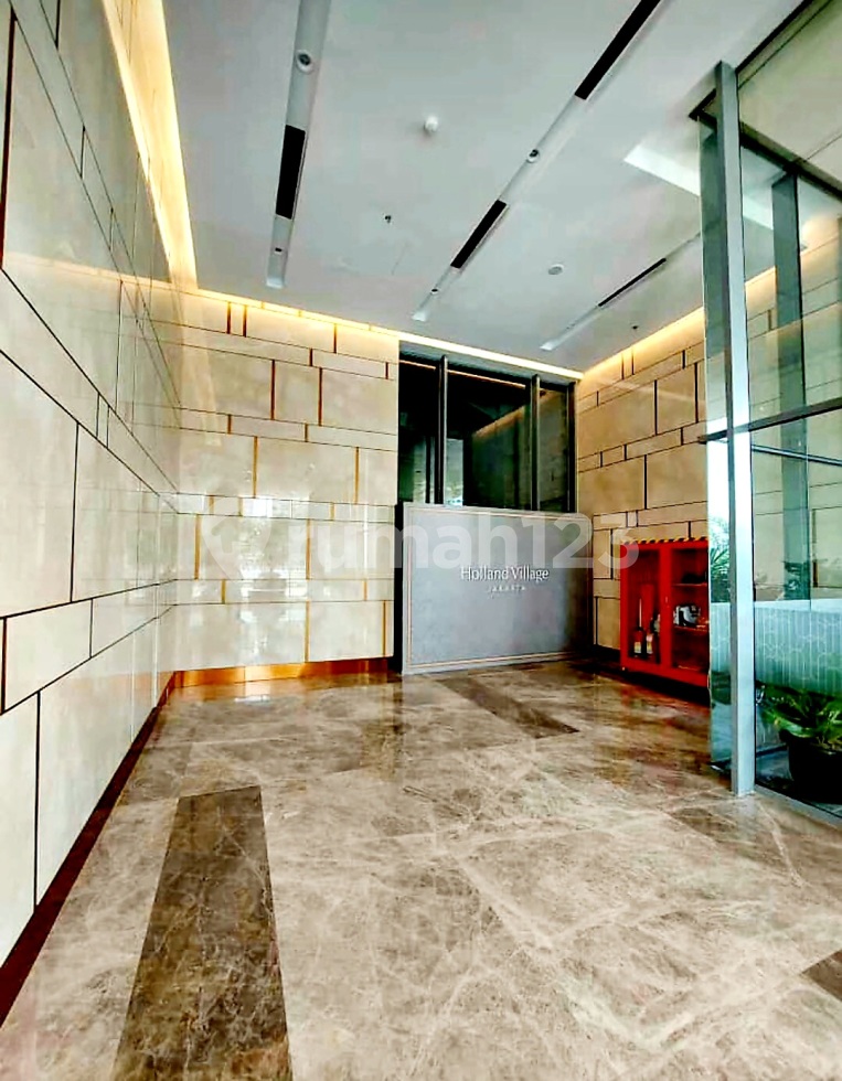 Office Lippo Tower Tipe 240