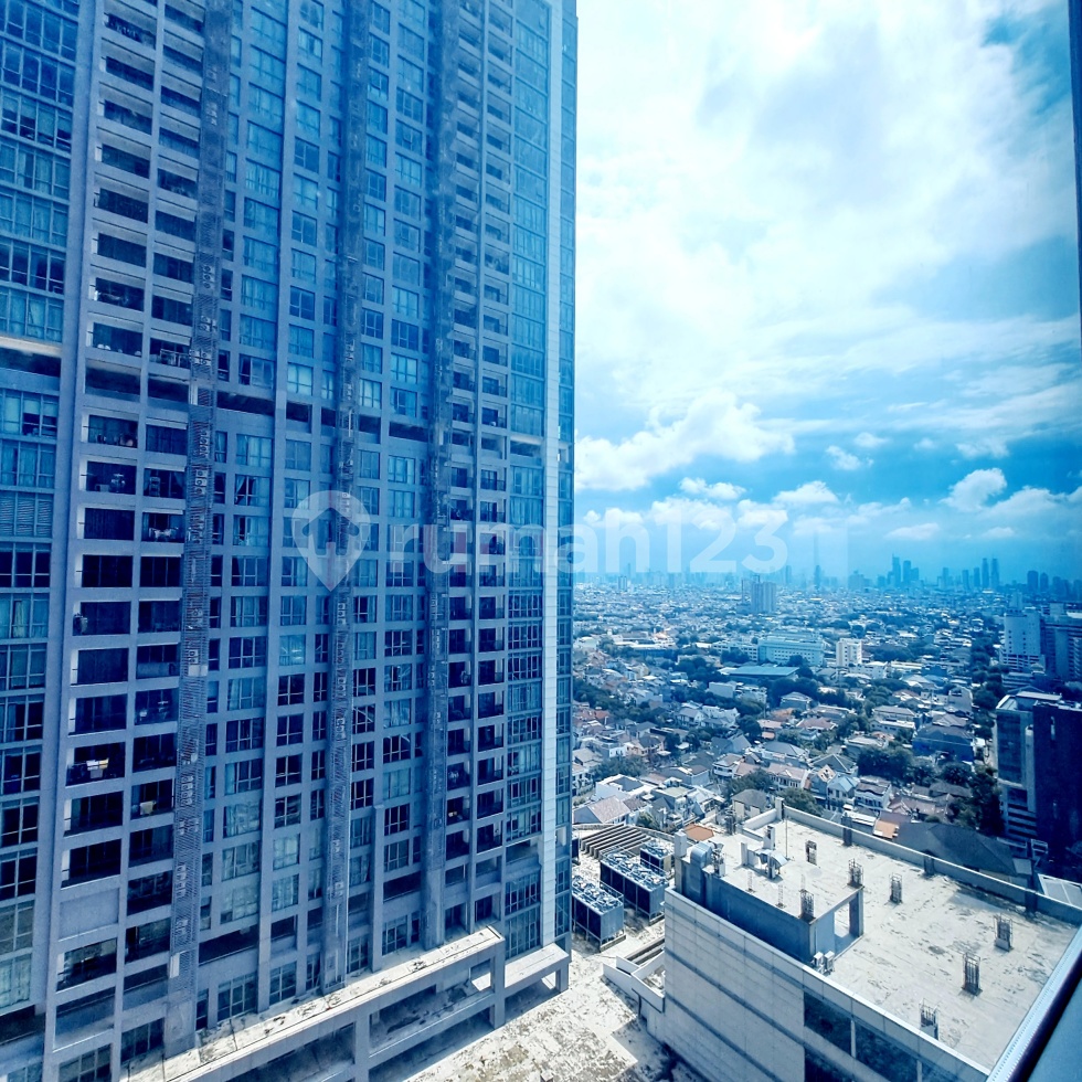 Office Lippo Tower Tipe 240
