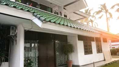 Rumah Premium area Green garden, Jakarta Barat, LT 494 m2
