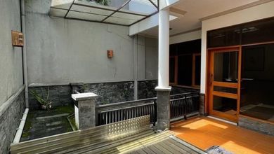 Rumah Sederhana Disewakan di Setra Duta, Bandung, Harga Ekonomis
