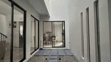 Jual Rumah Mewah Luas 250 m2 di BSD Avani, Tangerang