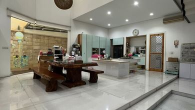 Rumah Area Luxury Kebon Jeruk, Jakarta Barat - Harga Menarik 15 Miliar