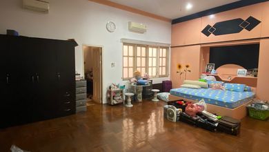 Rumah Minimalis di Pluit, Jakarta Utara, Luas 160 m2