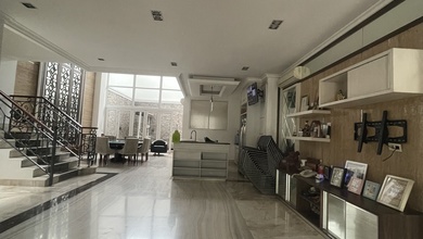Rumah Premium Luas 240 Jual area Pantai Indah Kapuk, Jakarta Utara