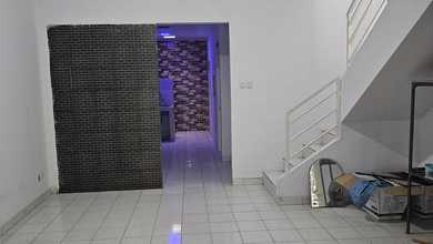 Jual Rumah Terkini area Taman Royal, Tangerang Luas 100 m2