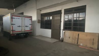Jual Rumah Mewah Luas 260 m2 Kawasan Bandung Kulon, Bandung