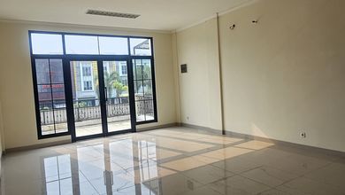 Ruko Good Condition Siap Pakai Murah dan Strategis di Gading Serpong Tangerang