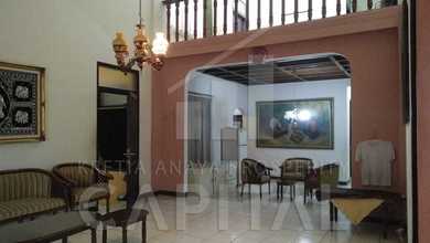 Jual Rumah 200 di Geger Kalong, Bandung