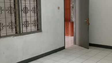 Rumah Minimalis area Taman Kopo Indah, Bandung, LT 210 m2