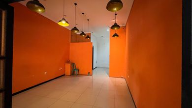 Jual Ruko Ukuran Besar  Siap Dipakai Hadap Jalan Besar