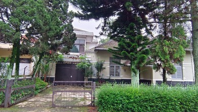 Rumah Premium Luas 672 Jual area Pasir Kaliki, Bandung