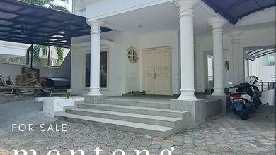 Classic House 2 lantai Unfurnished Area Elite Menteng Jakarta Pusat