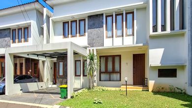Rumah Siap Huni dalam Private Cluster 11 Unit di Cilandak (sebrang citos). Hunian asri, nyaman