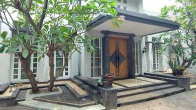 Rumah Sederhana area Menteng, Jakarta Pusat, LT 750 m2