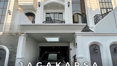 Brand New Townhouse 3 Lantai + Rooftop Full Furnished Jagakarsa - Jakarta Selatan
