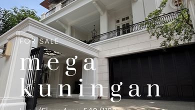 RUMAH MEWAH EKSKLUSIF, DESAIN MODERN CLASSIC, SUPER STRATEGIS DI PUSAT BISNIS DAN PERKANTORAN MEGA KUNINGAN JAKARTA SELATAN