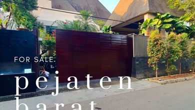 Rumah Mewah Designed By Denny Gondo Semi Furnished Pejaten Barat Jakarta Selatan