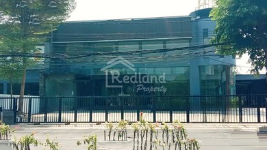 Ruang Usaha di Pandanaran , Semarang ( Vn 7788 )