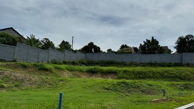Jual Terjangkau Tanah 401 m2 Lokasi Strategis