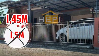 Rumah Favorit di Semarang Barat, Semarang, 4 KT, Harga 1,45 Miliar